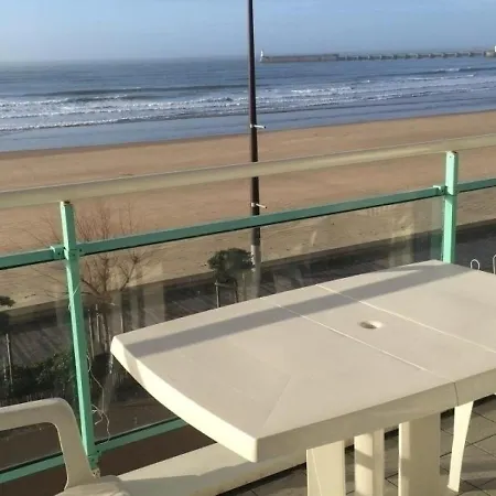 Appartement Les Sables-d'olonne, 3 Pieces, 4 Personnes - Fr-1-197-178